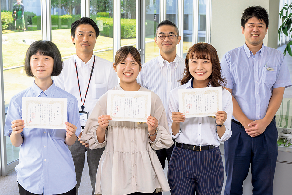 イメージ：金沢大学 清水さん 加藤さん 澤田さん